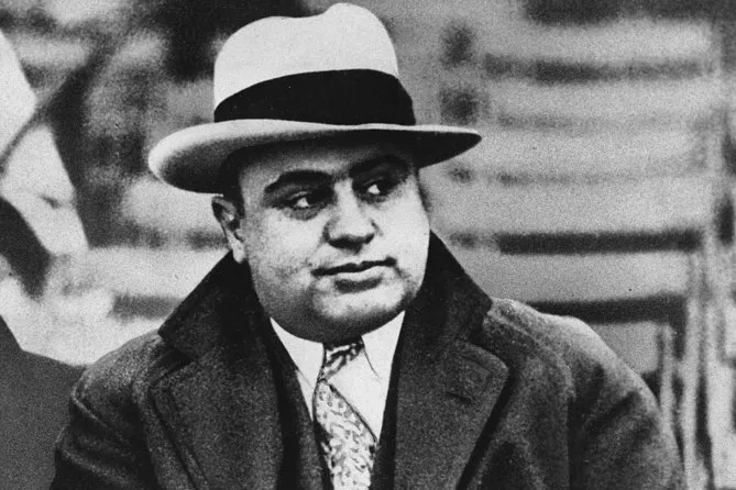 Chicago: Gangsters and Ghosts Tour Walking Tour